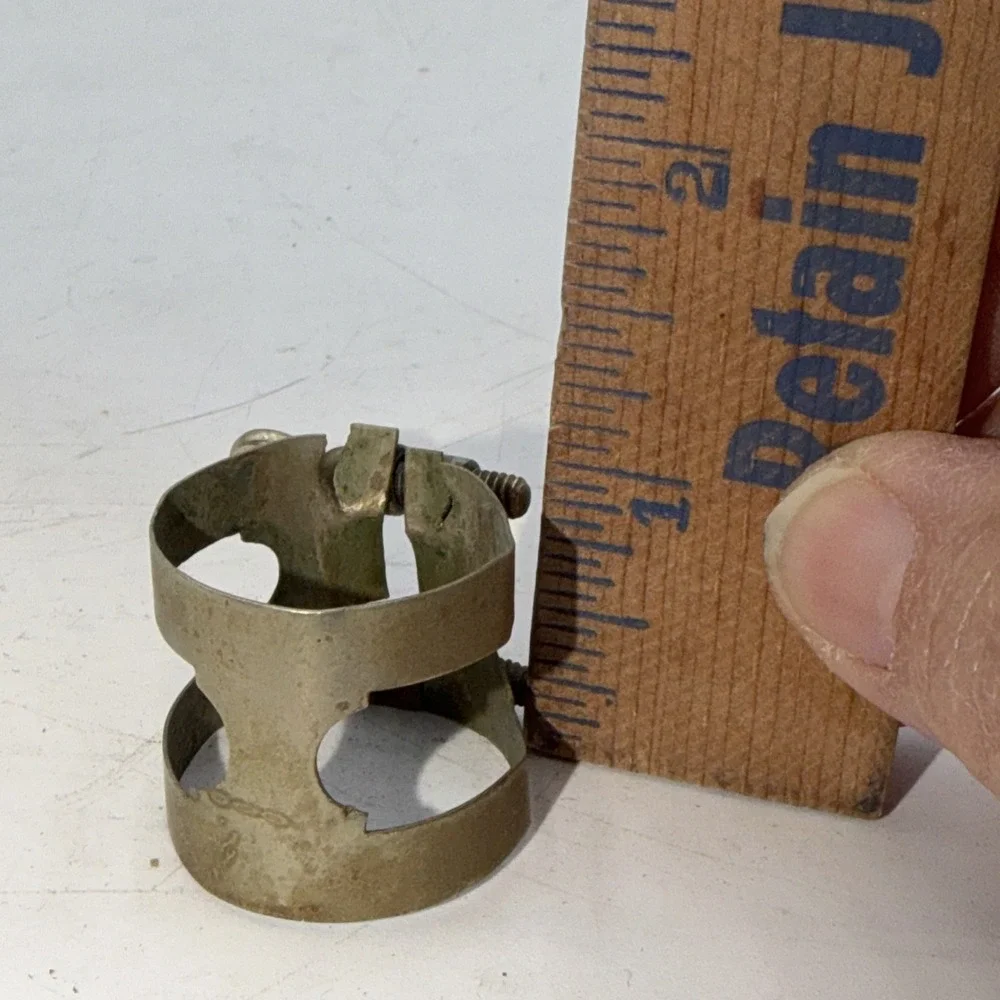 VINTAGE  1950's-60's Brass CLARINET LIGATURE